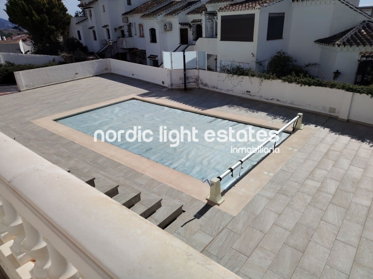 4 soveværelse Villa til salg i Nerja med swimmingpool garage - € 1.200.000 (Ref: 9049778)