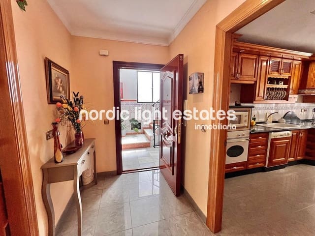 5 camera da letto Appartamento in vendita in Torrox - 240.000 € (Rif: 9061642)