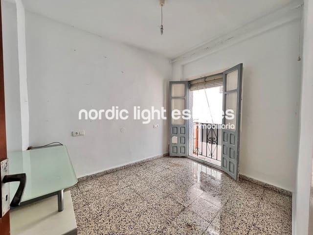 3 soveværelse Semi-Rækkehus til salg i Torrox - € 127.000 (Ref: 9066381)