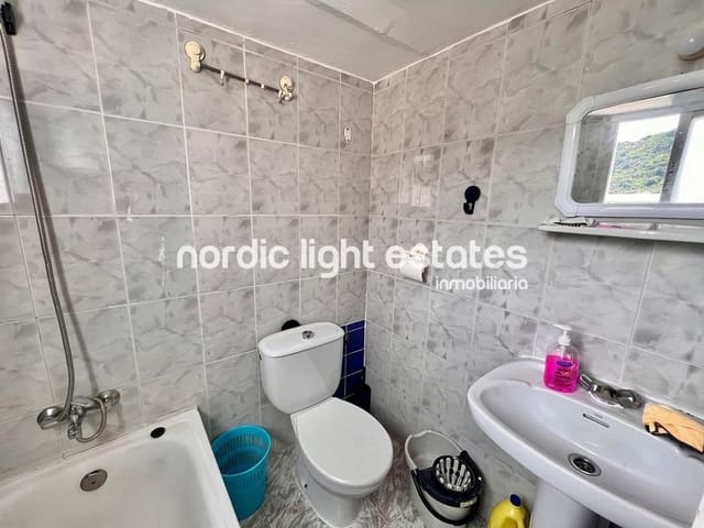 3 soveværelse Semi-Rækkehus til salg i Torrox - € 127.000 (Ref: 9066381)