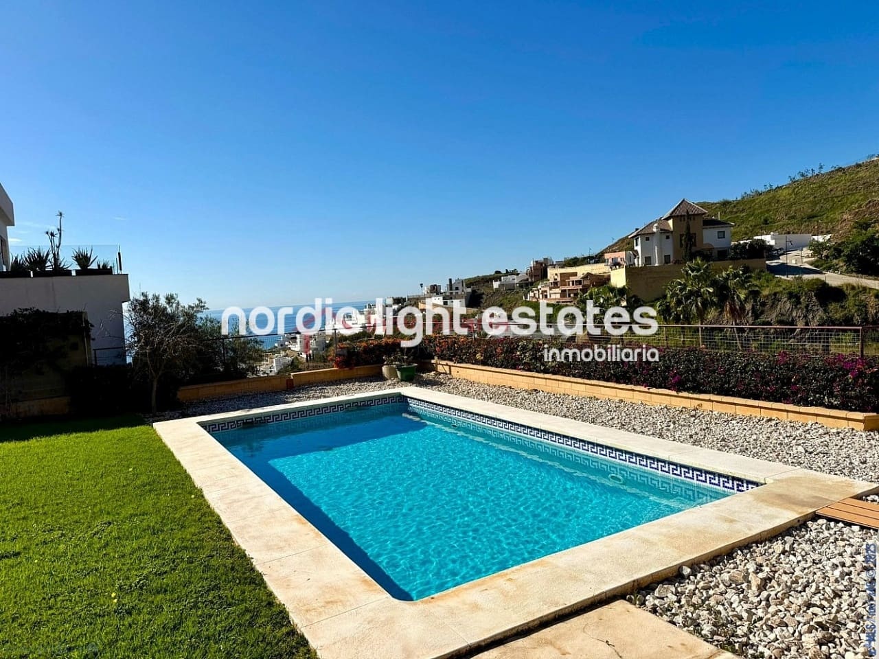 3 bedroom Villa for sale in Torrox-Costa with pool garage - € 1,200,000 (Ref: 9074232)