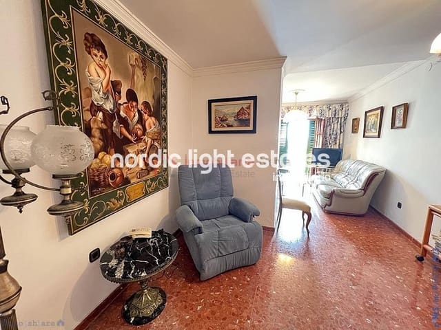 3 bedroom Apartment for sale in Torrox - € 249,000 (Ref: 9076851)