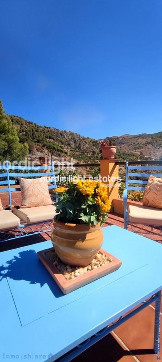 1 makuuhuone Maalaistalo myytävänä paikassa Nerja mukana uima-altaan 
autotalli - 290 000 € (Ref: 9076932)