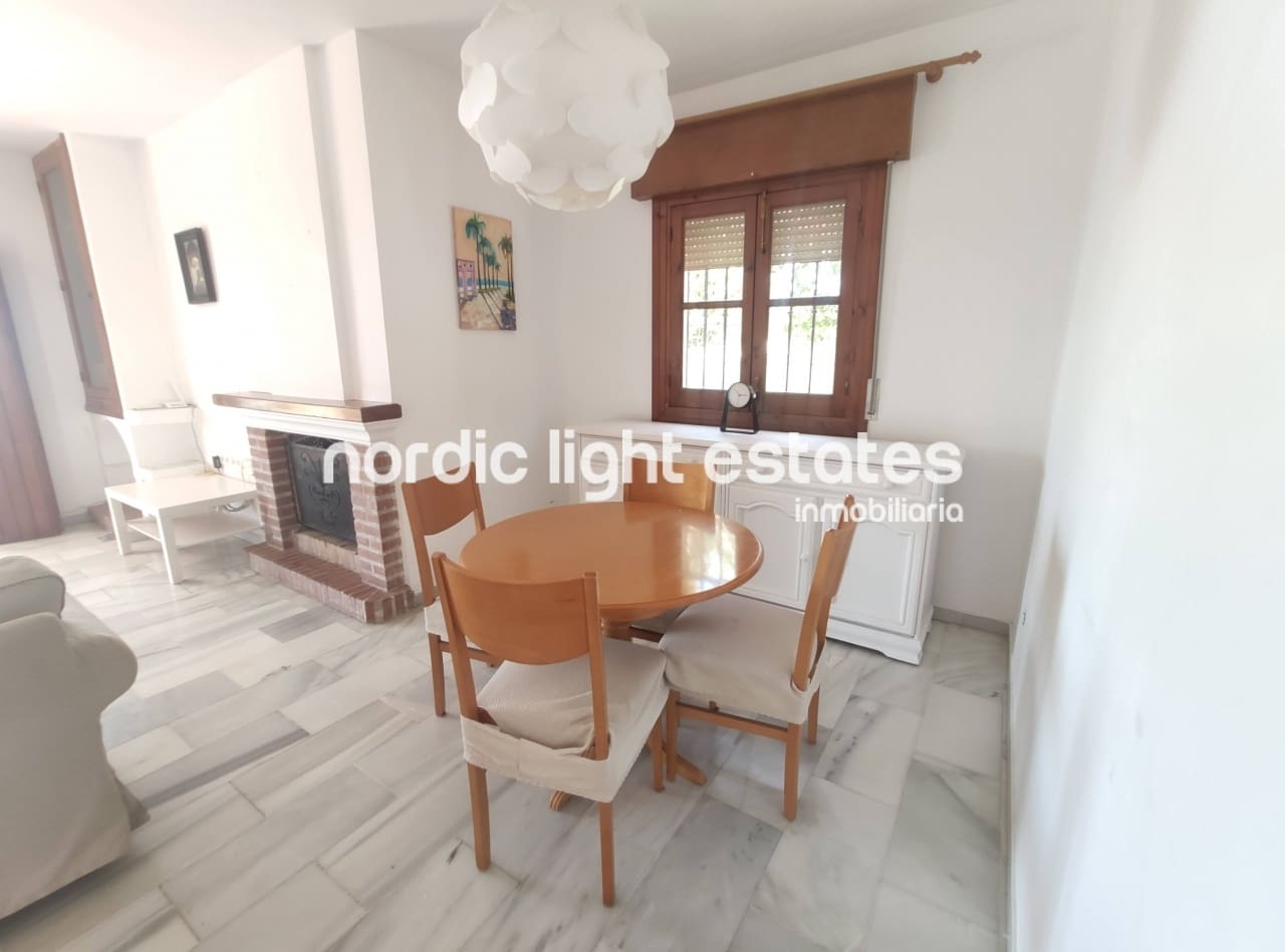 2 camera da letto Villa in vendita in Nerja con piscina garage - 650.000 € (Rif: 9099815)