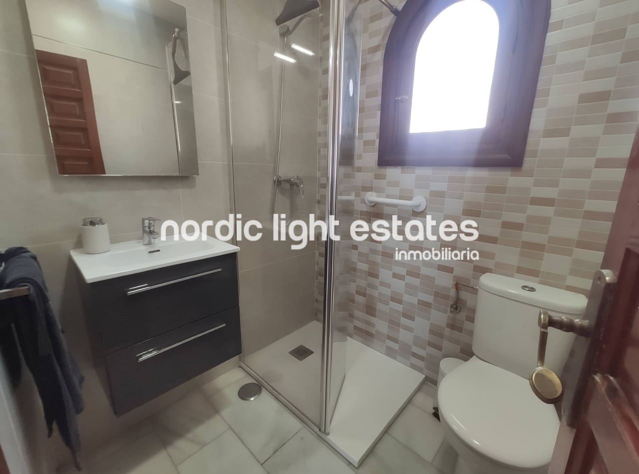 2 camera da letto Villa in vendita in Nerja con piscina garage - 650.000 € (Rif: 9099815)