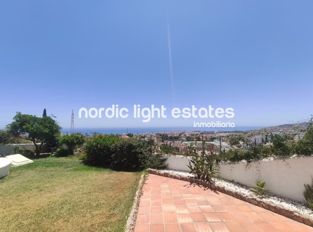 2 camera da letto Villa in vendita in Capistrano, Nerja con piscina garage - 650.000 € (Rif: 9099815)