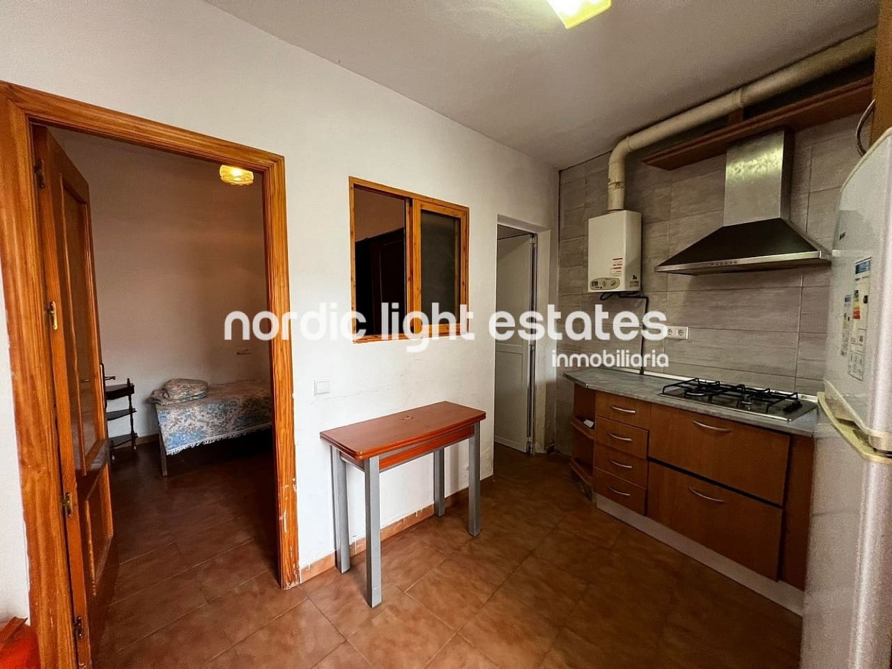 4 soveværelse Semi-Rækkehus til salg i Torrox - € 160.000 (Ref: 9127165)