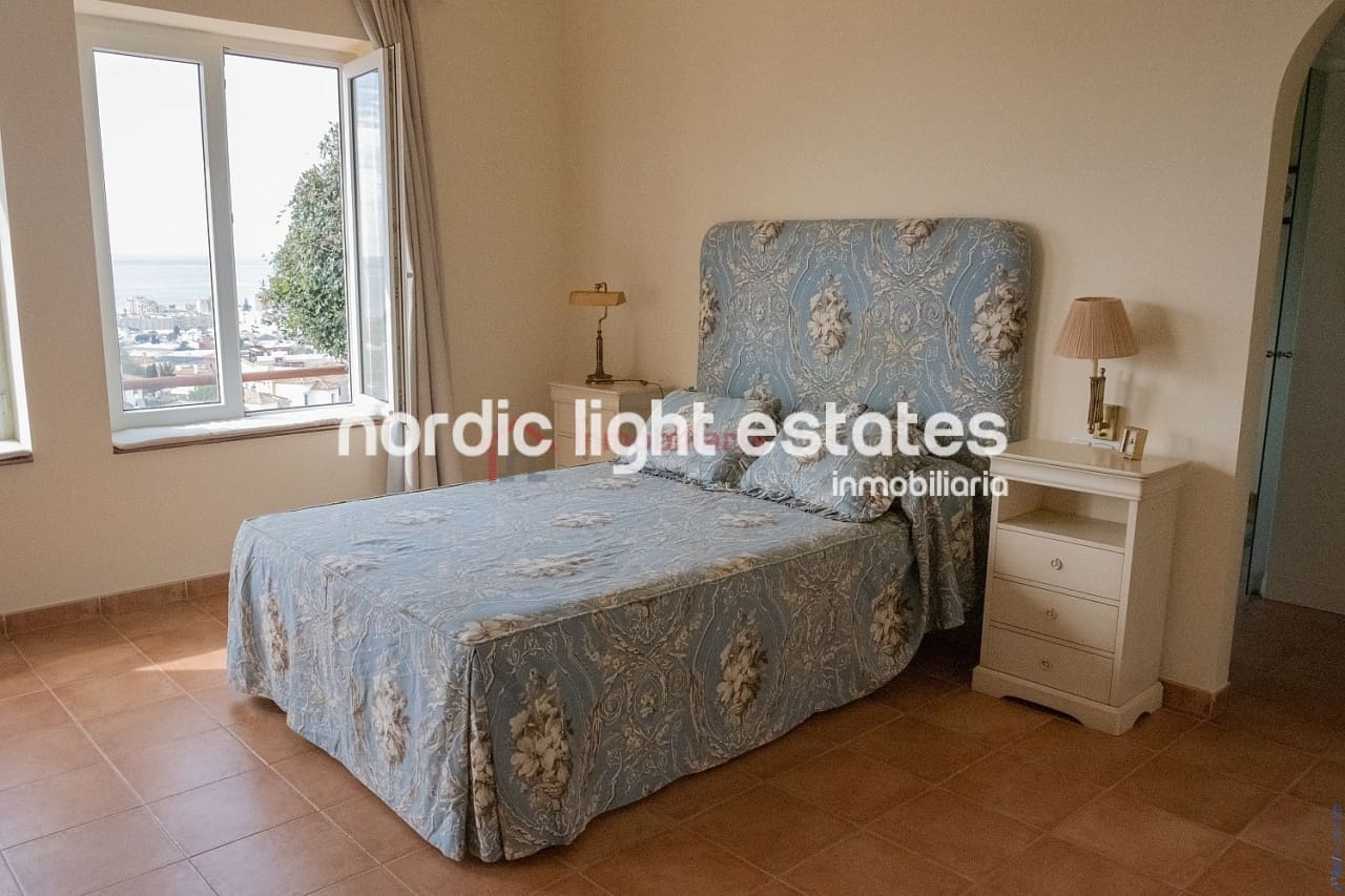 3 soverom Villa til salgs i Torrox-Costa med garasje - € 675 000 (Ref: 9127353)