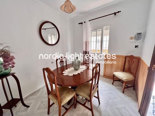 4 soveværelse Semi-Rækkehus til salg i Torrox - € 209.000 (Ref: 9128794)