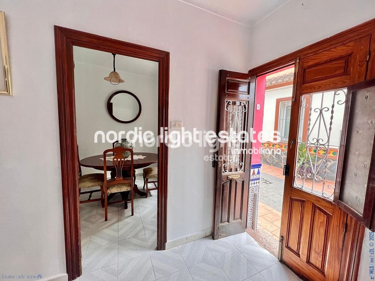 4 soveværelse Semi-Rækkehus til salg i Torrox - € 209.000 (Ref: 9128794)