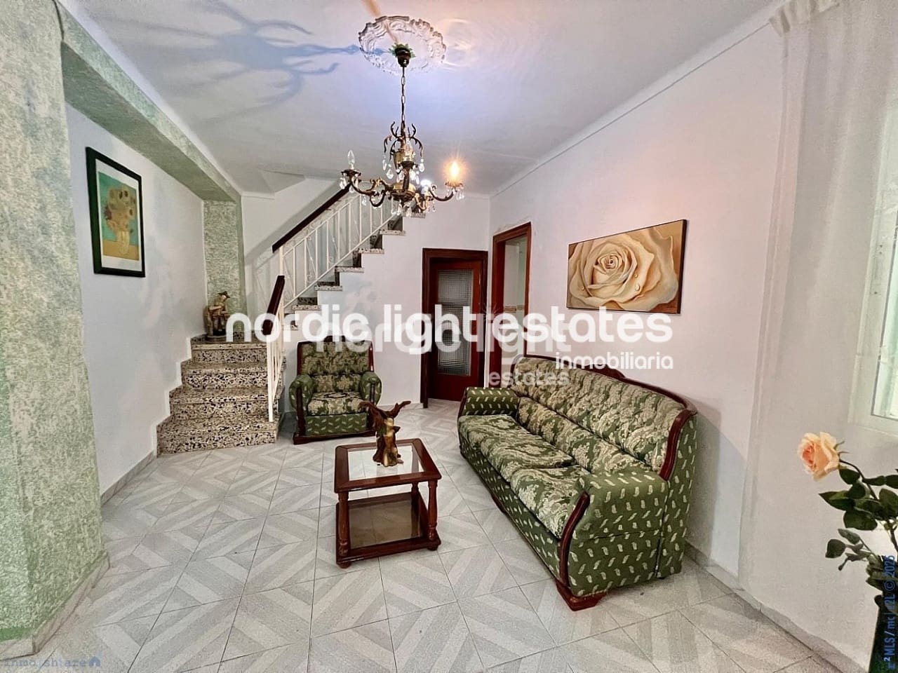 4 soveværelse Semi-Rækkehus til salg i Torrox - € 209.000 (Ref: 9128794)