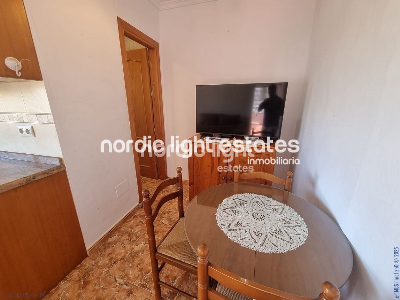 2 soveværelse Lejlighed til salg i Frigiliana med garage - € 290.000 (Ref: 9146021)