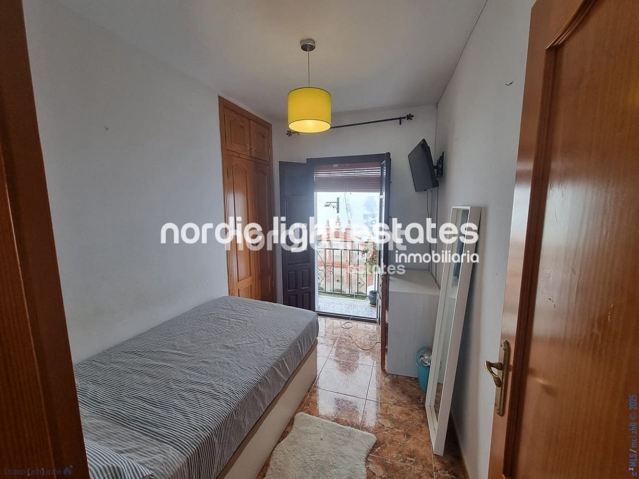 2 soveværelse Lejlighed til salg i Frigiliana med garage - € 290.000 (Ref: 9146021)