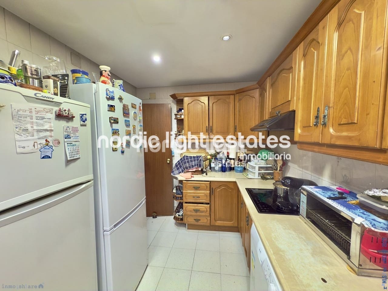 7 soveværelse Villa til salg i Torre del Mar med swimmingpool garage - € 725.000 (Ref: 9146188)