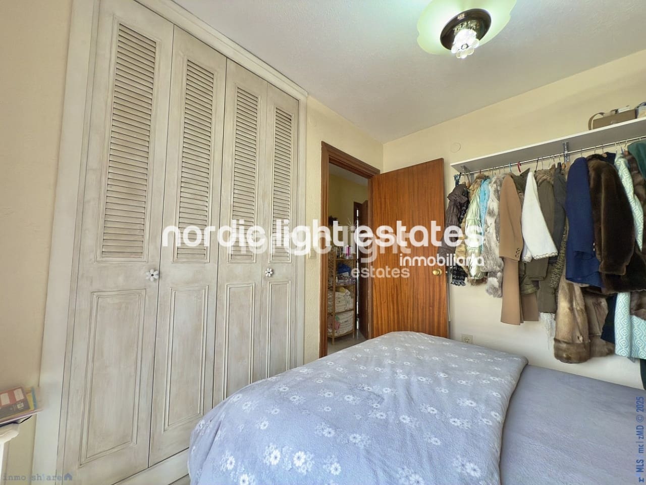 7 soveværelse Villa til salg i Torre del Mar med swimmingpool garage - € 725.000 (Ref: 9146188)