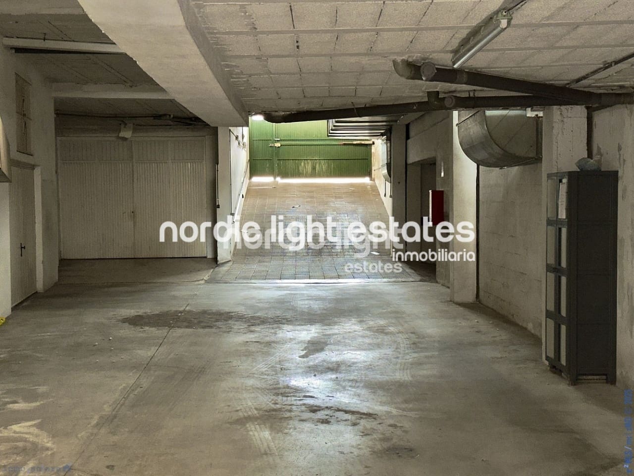 7 soveværelse Villa til salg i Torre del Mar med swimmingpool garage - € 725.000 (Ref: 9146188)