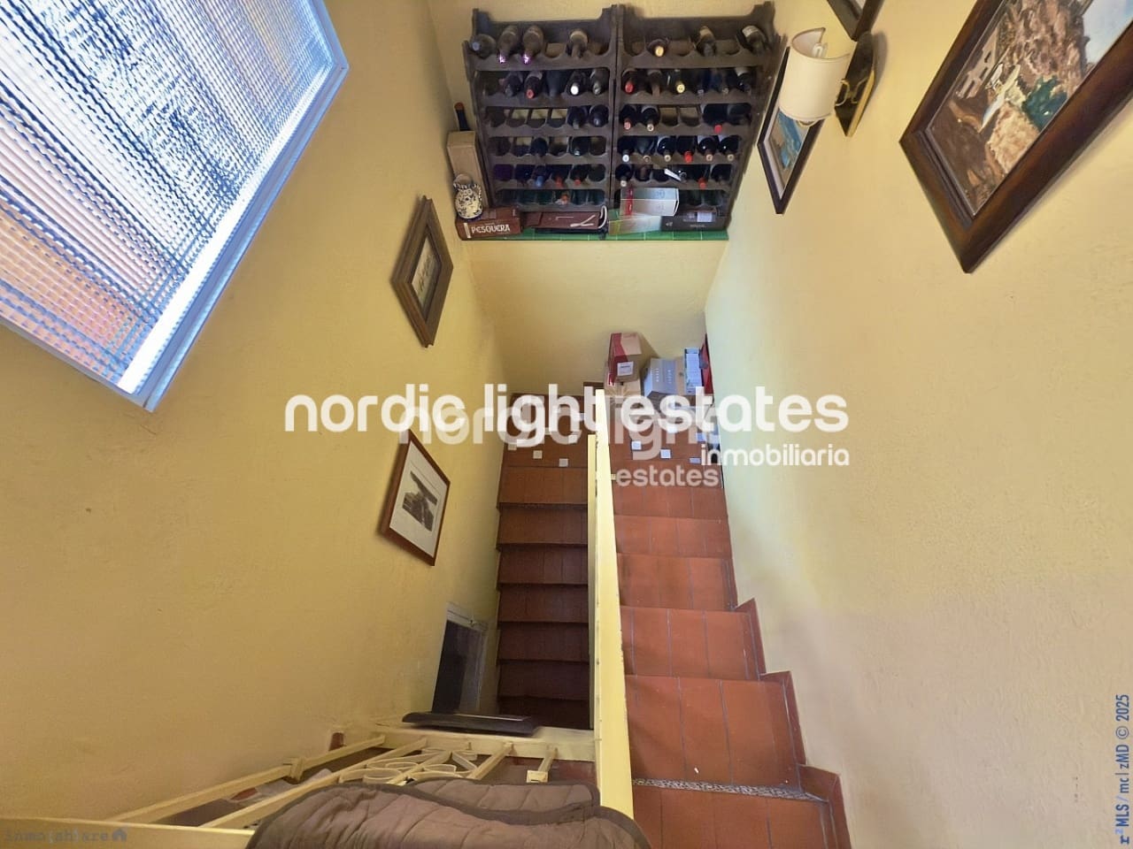 7 soveværelse Villa til salg i Torre del Mar med swimmingpool garage - € 725.000 (Ref: 9146188)