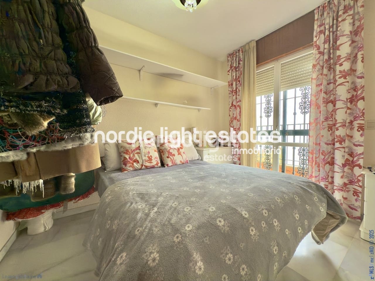 7 soveværelse Villa til salg i Torre del Mar med swimmingpool garage - € 725.000 (Ref: 9146188)