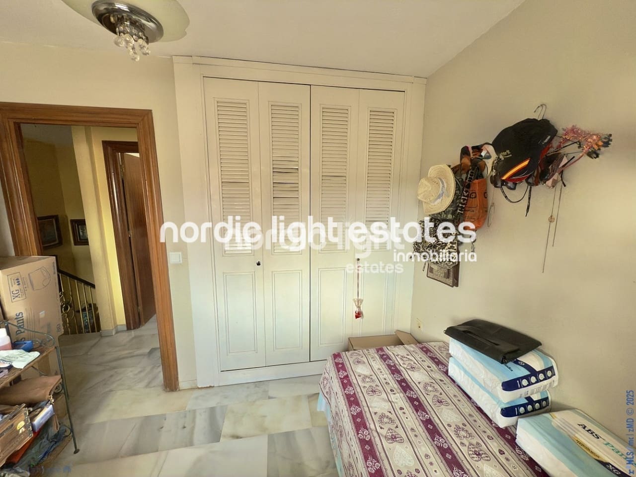 7 soveværelse Villa til salg i Torre del Mar med swimmingpool garage - € 725.000 (Ref: 9146188)