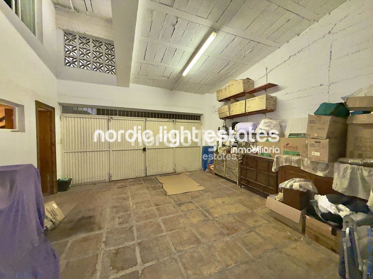 7 soveværelse Villa til salg i Torre del Mar med swimmingpool garage - € 725.000 (Ref: 9146188)