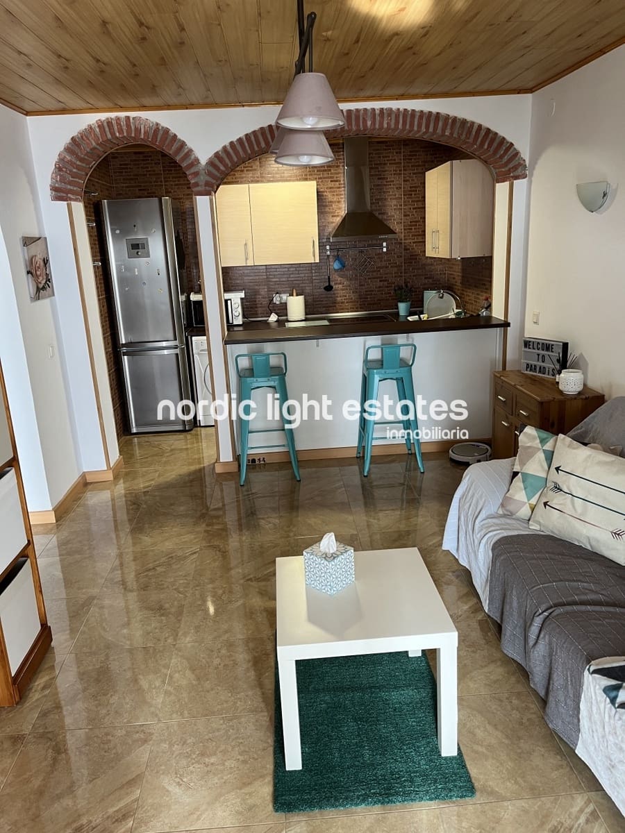 2 slaapkamer Halfvrijstaande villa te huur in El Penoncillo met zwembad - € 1.200 (Ref: 9161617)