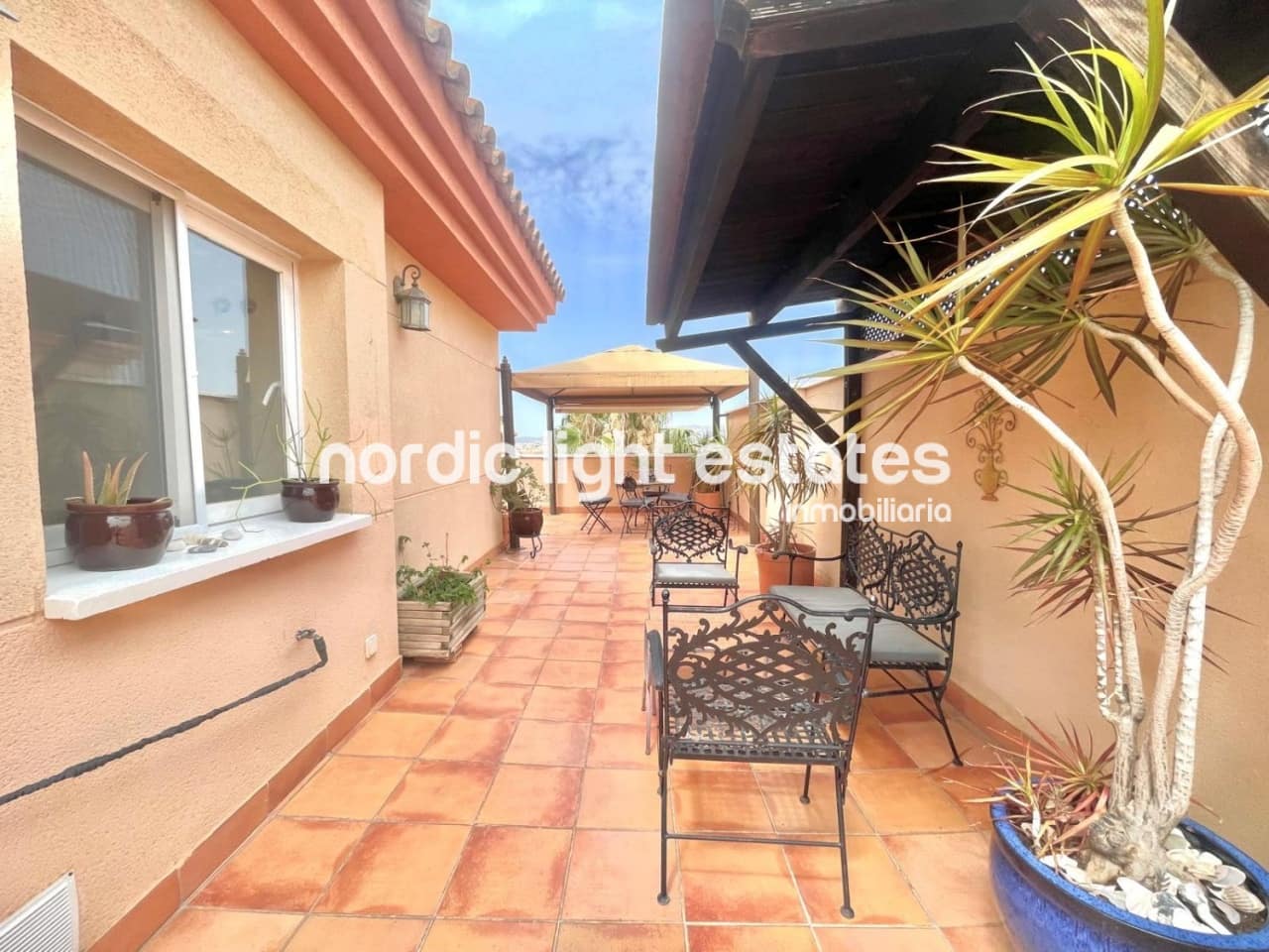 2 camera da letto Attico in vendita in Caleta de Velez con piscina garage - 475.000 € (Rif: 9162713)