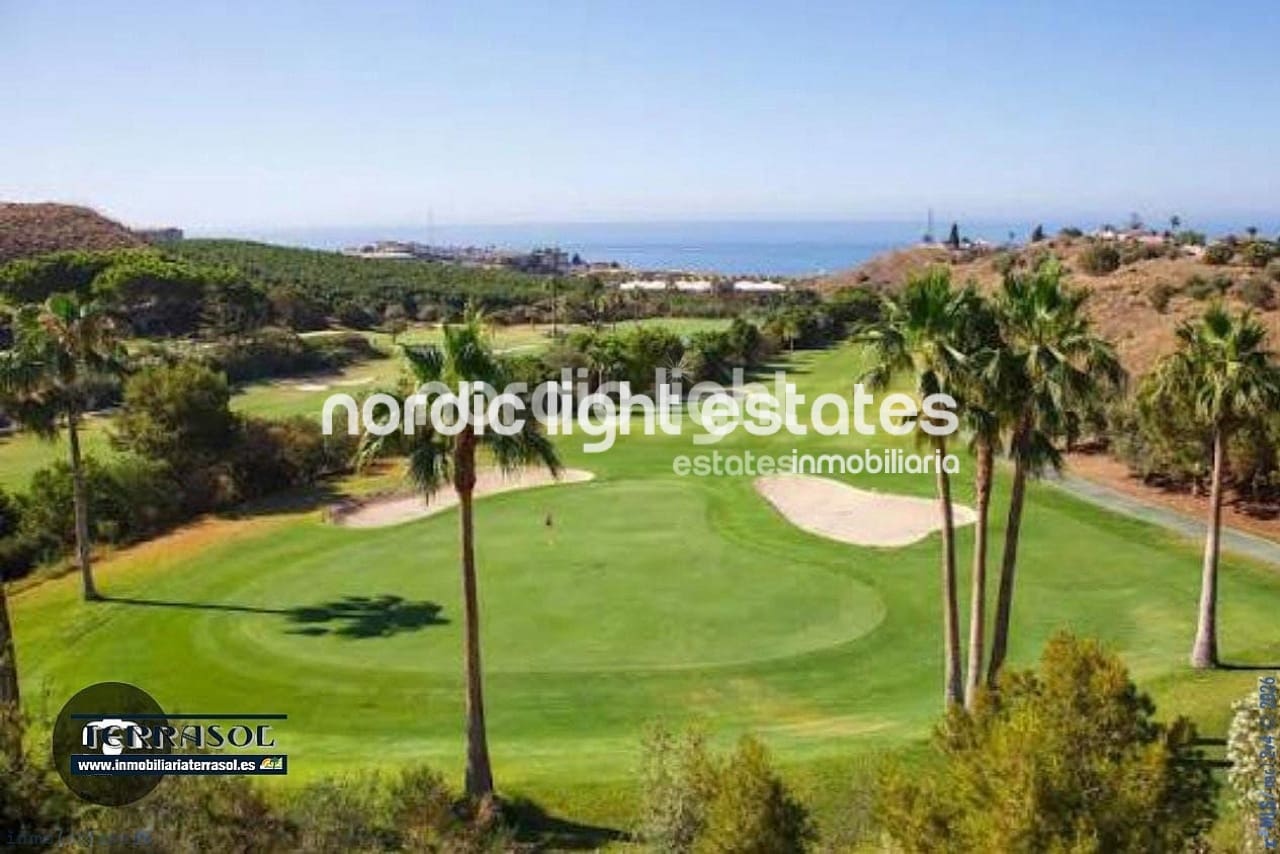 2 sovrum Takvåning till salu i Caleta de Velez med pool garage - 475 000 € (Ref: 9162713)