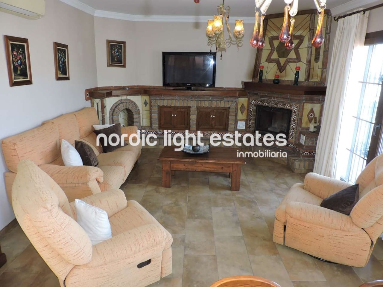 4 slaapkamer Villa te koop in Frigiliana met zwembad garage - € 845.000 (Ref: 9168180)