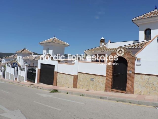 4 slaapkamer Villa te koop in Frigiliana met zwembad garage - € 845.000 (Ref: 9168180)