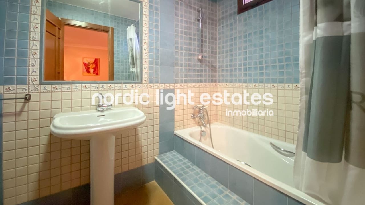 4 slaapkamer Villa te koop in Frigiliana met zwembad garage - € 845.000 (Ref: 9168180)