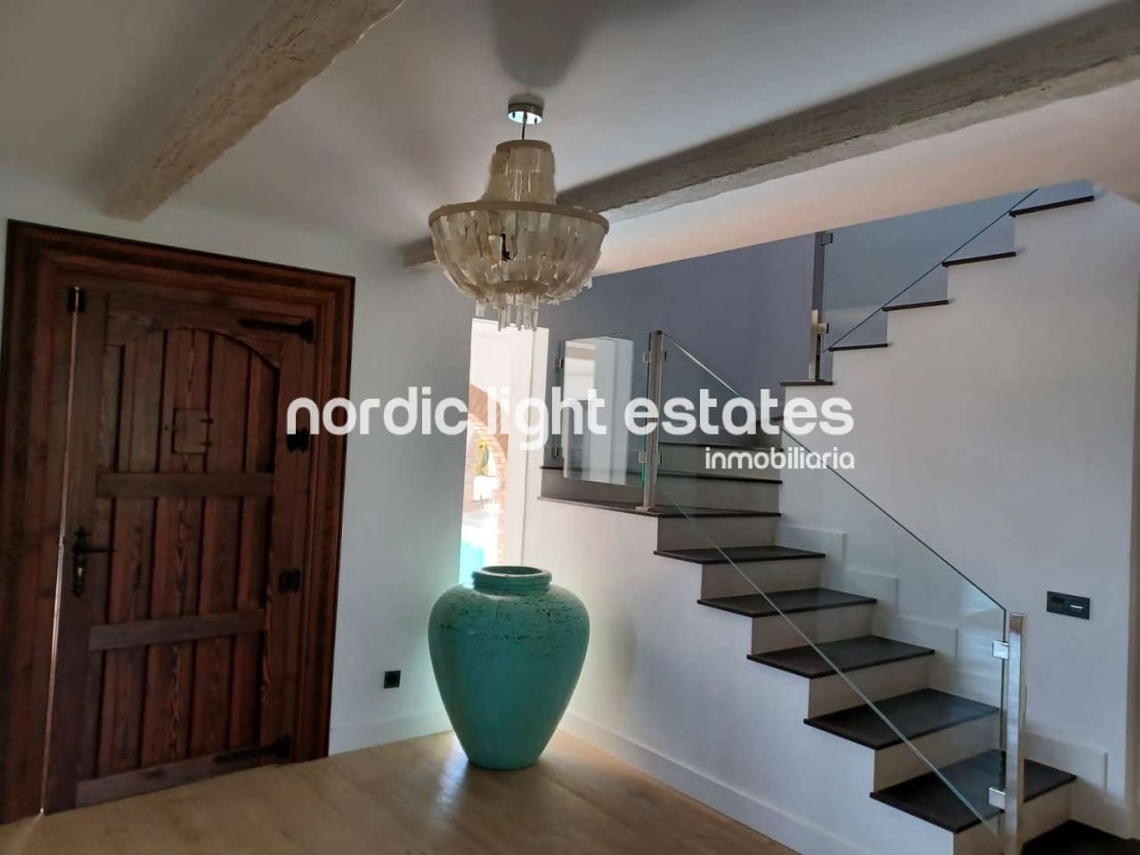 6 soveværelse Villa til salg i Coin med swimmingpool garage - € 2.875.000 (Ref: 9172259)