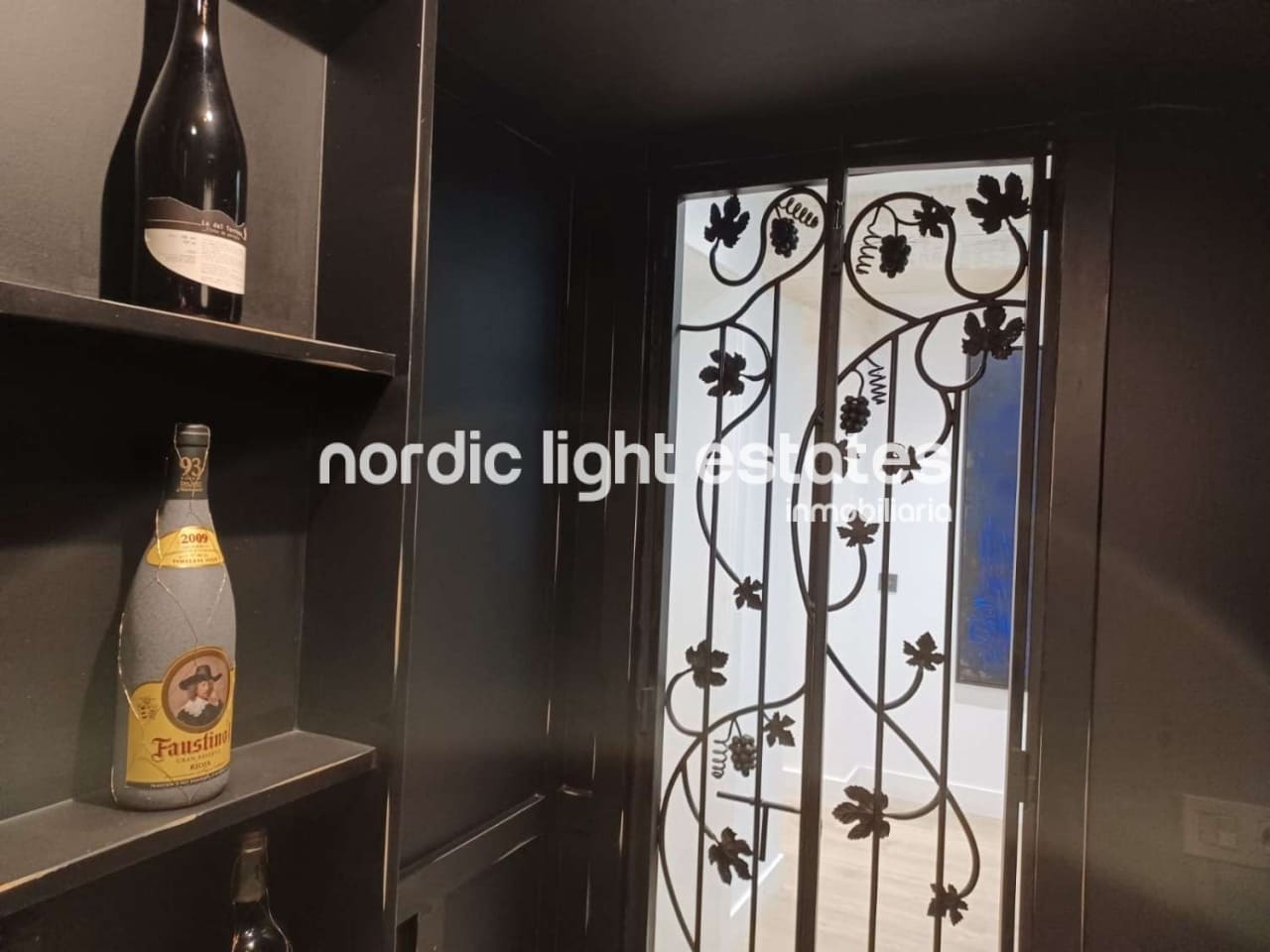 6 soveværelse Villa til salg i Coin med swimmingpool garage - € 2.875.000 (Ref: 9172259)