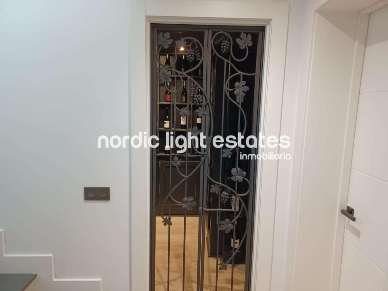 6 soveværelse Villa til salg i Coin med swimmingpool garage - € 2.875.000 (Ref: 9172259)