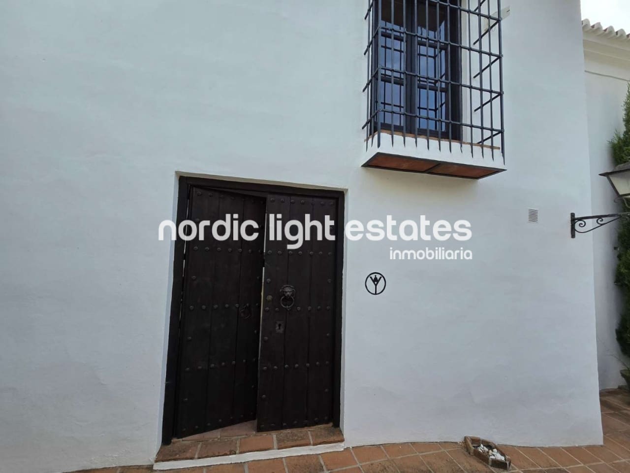 7 sypialnia Willa na sprzedaż w Torrox z basenem garażem - 880 000 € (Ref: 9175323)