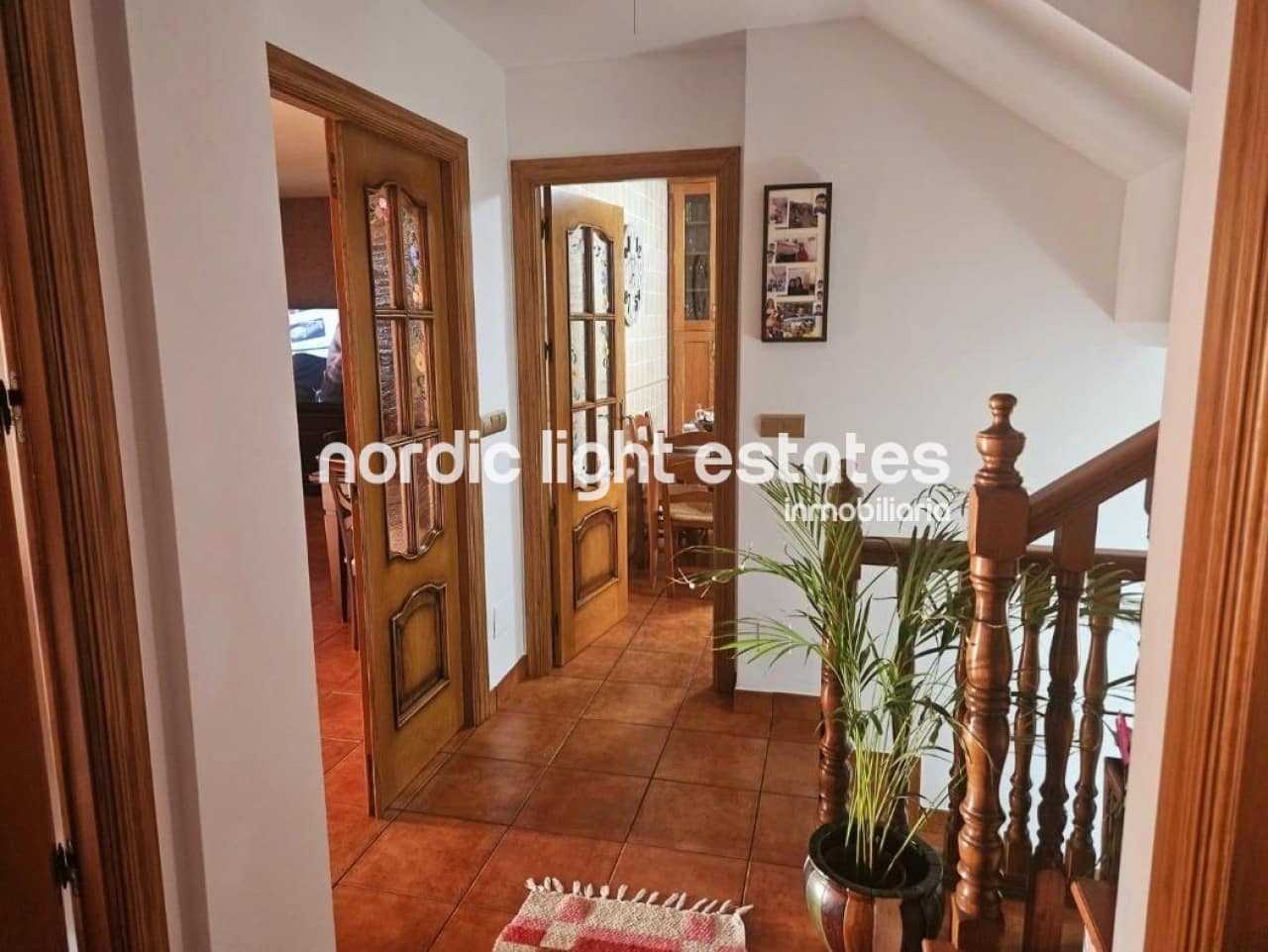 4 soveværelse Semi-Rækkehus til salg i Caleta de Velez med garage - € 550.000 (Ref: 9175764)