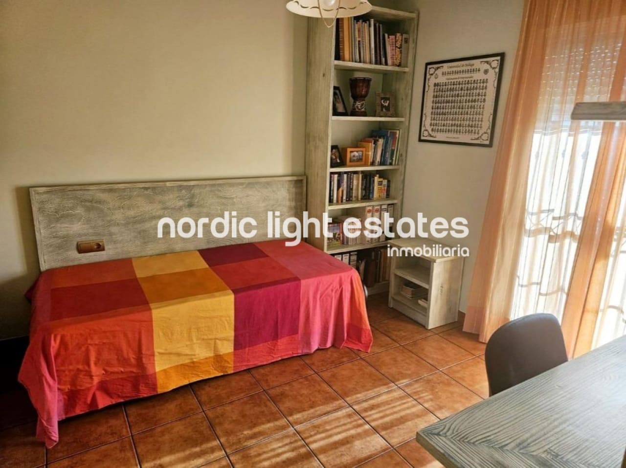 4 soveværelse Semi-Rækkehus til salg i Caleta de Velez med garage - € 550.000 (Ref: 9175764)