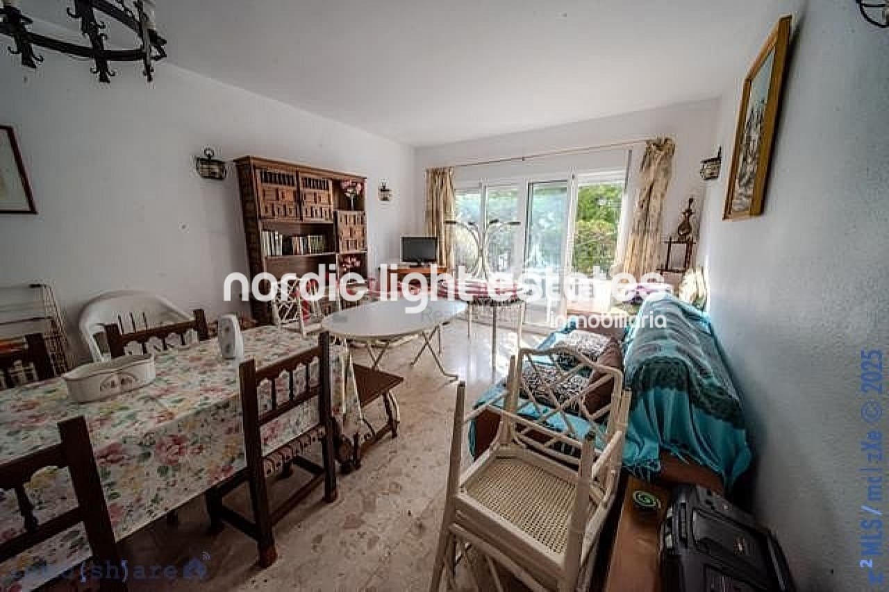 Chalet de 6 habitaciones en Nerja en venta con piscina garaje - 590.000 € (Ref: 9180226)