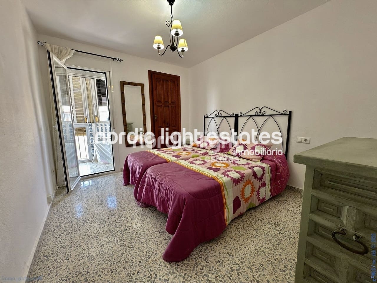 3 sypialnia Mieszkanie na sprzedaż w Torre del Mar z basenem - 350 000 € (Ref: 9181878)