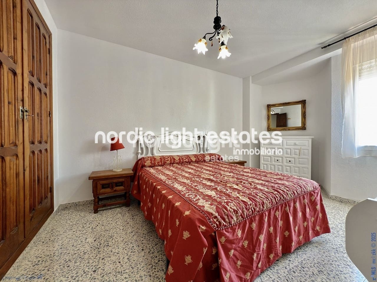 3 sypialnia Mieszkanie na sprzedaż w Torre del Mar z basenem - 350 000 € (Ref: 9181878)