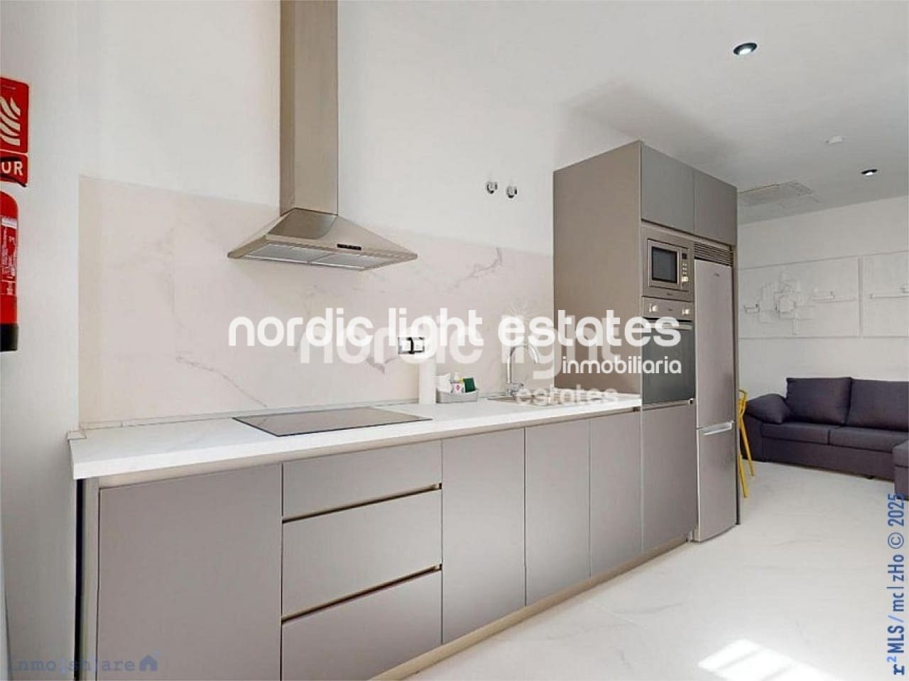 2 sovrum Lägenhet till salu i Algarrobo Costa - 205 000 € (Ref: 9186052)