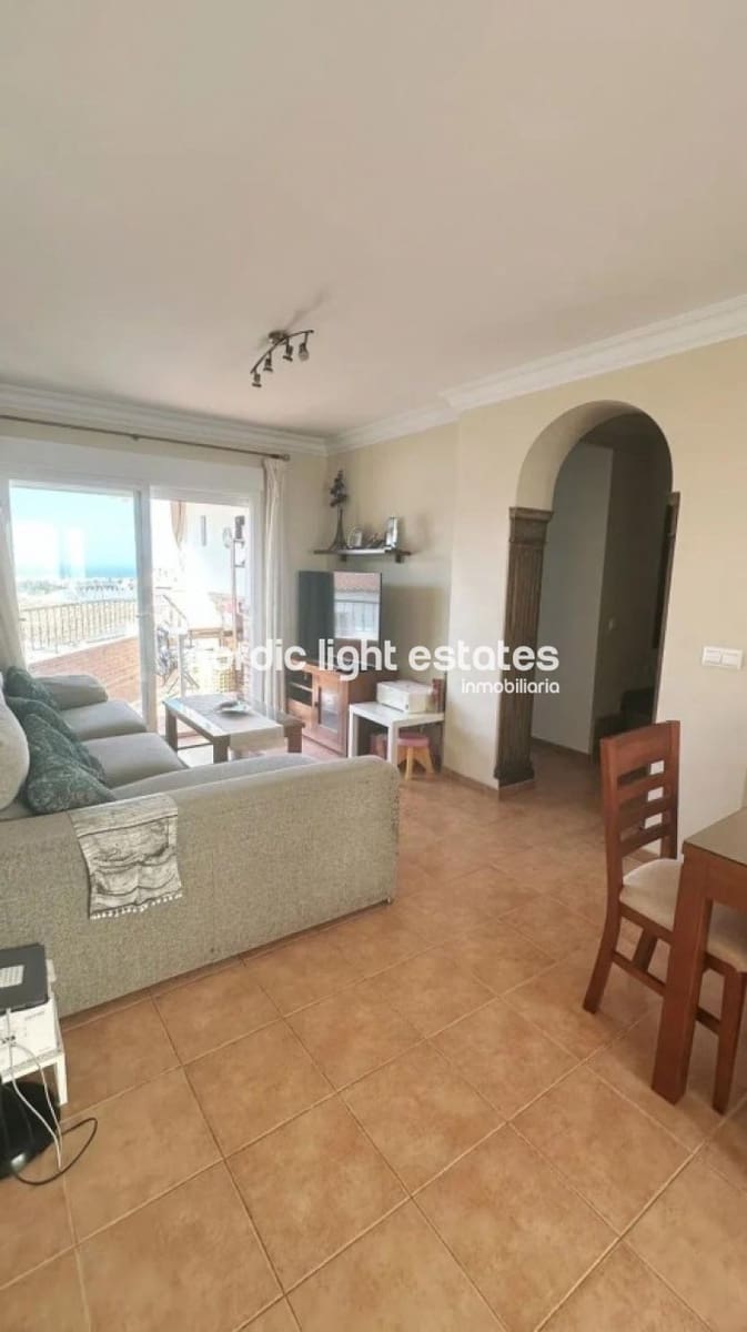 4 soveværelse Semi-Rækkehus til salg i Nerja med swimmingpool garage - € 465.000 (Ref: 9197015)