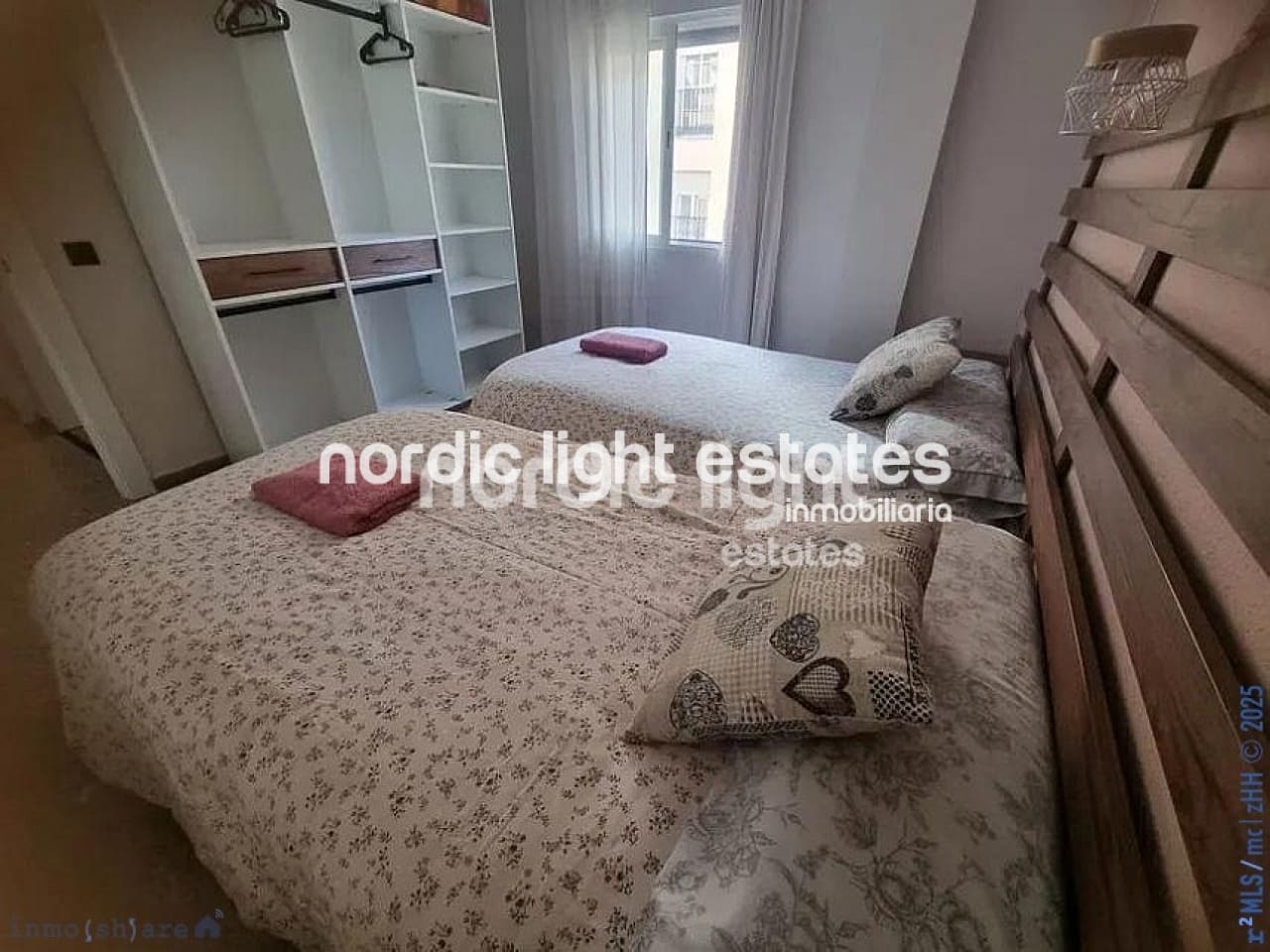 Apartamento de 2 habitaciones en Rincón de la Victoria en venta con piscina - 320.000 € (Ref: 9201623)