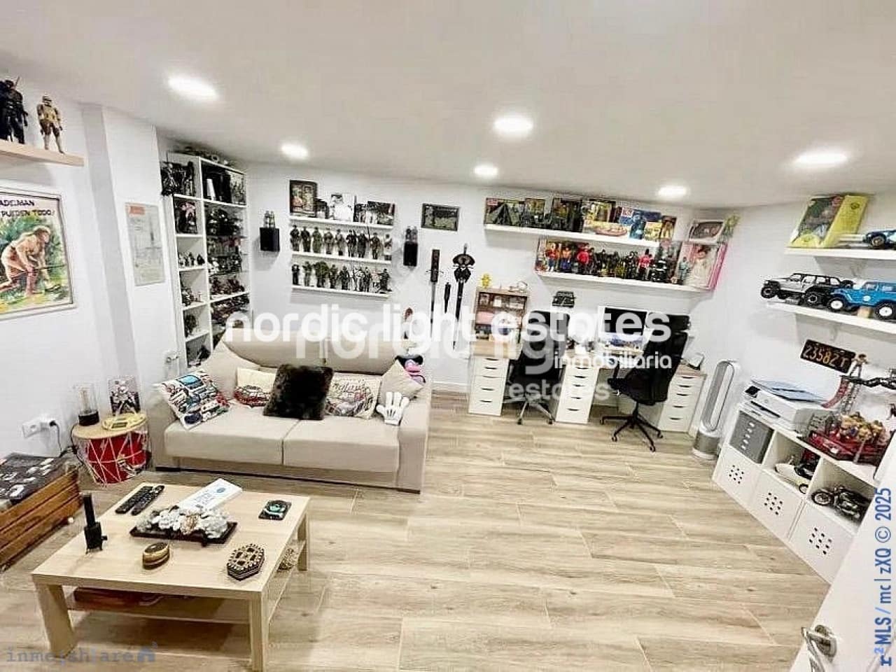 4 soveværelse Semi-Rækkehus til salg i Rincon de la Victoria med swimmingpool garage - € 485.000 (Ref: 9201624)