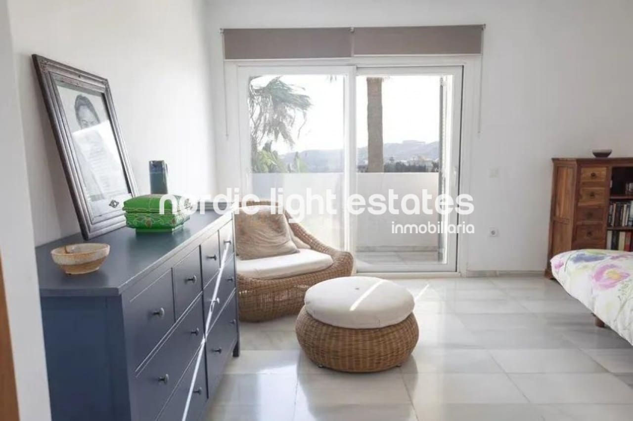 3 soveværelse Villa til salg i Rincon de la Victoria med swimmingpool garage - € 850.000 (Ref: 9203281)