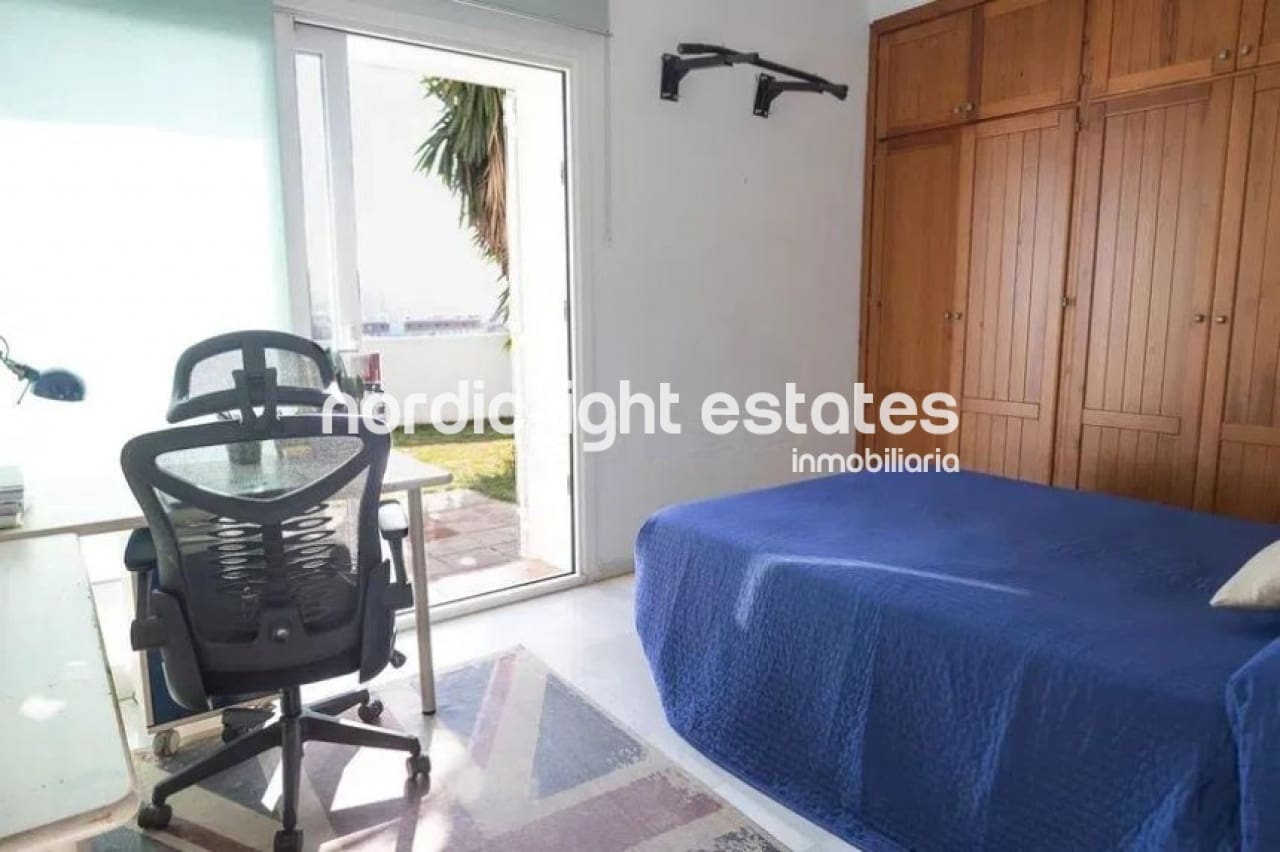 3 soveværelse Villa til salg i Rincon de la Victoria med swimmingpool garage - € 850.000 (Ref: 9203281)