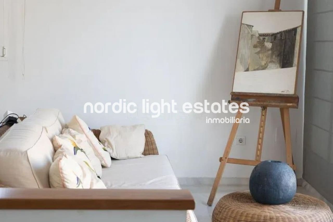 3 soveværelse Villa til salg i Rincon de la Victoria med swimmingpool garage - € 850.000 (Ref: 9203281)