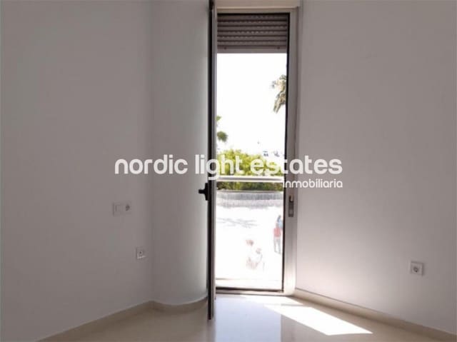 1 soveværelse Lejlighed til salg i Caleta de Vélez, Vélez-Málaga - € 229.900 (Ref: 9205438)