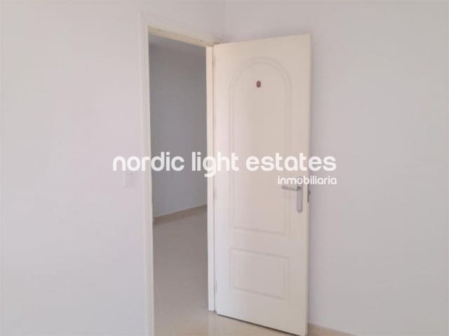 1 soveværelse Lejlighed til salg i Caleta de Vélez, Vélez-Málaga - € 229.900 (Ref: 9205438)