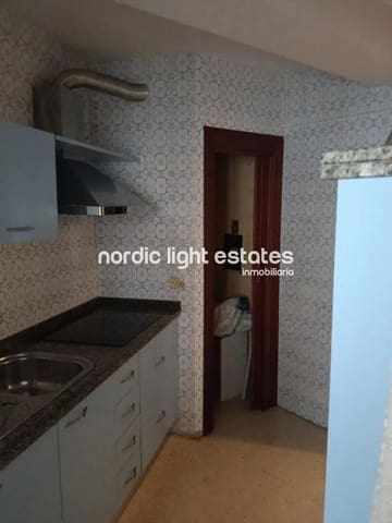 4 soveværelse Lejlighed til salg i Málaga by med garage - € 413.000 (Ref: 9205439)