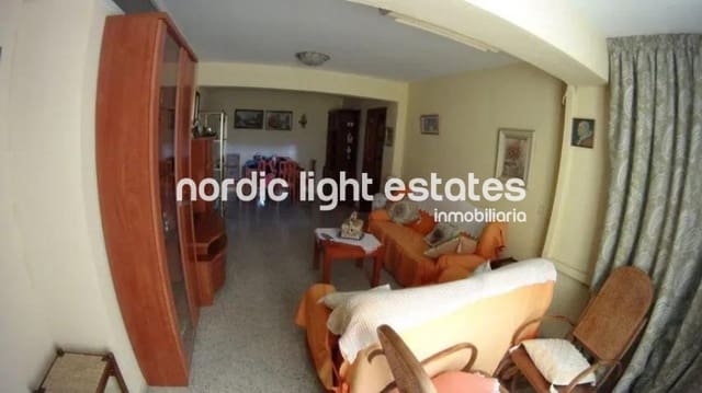 4 soveværelse Lejlighed til salg i Málaga by med garage - € 413.000 (Ref: 9205439)